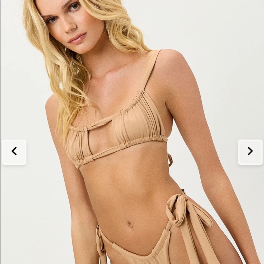 Frankies Bikinis Willow Ruched Bikini Top